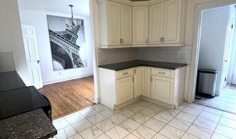 9 Birch Hill Rd, Albany, NY 12211