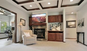 1711 Stewart Dr, Aberdeen, SD 57401