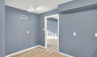 826 Yorkshire Rd, Anderson, IN 46012