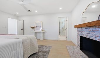 2610 Chestnut Ave, Carlsbad, CA 92010