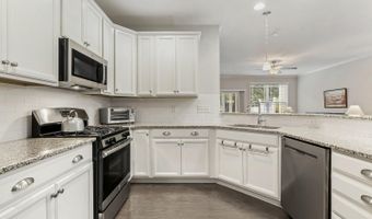 105 Willow View Ln, Apex, NC 27539