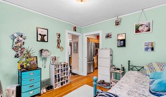 104 E 5TH Ave, Cheyenne, WY 82001