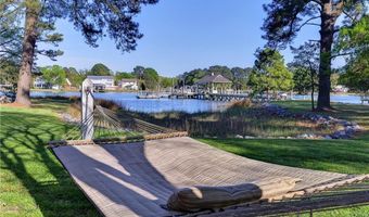 106 Ocean Breeze Dr, Yorktown, VA 23693