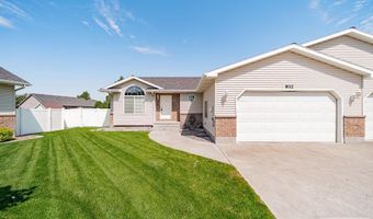 932 S Clara Ct, Ammon, ID 83406