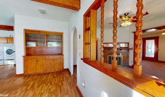 134 E Main St, Agency, IA 52530