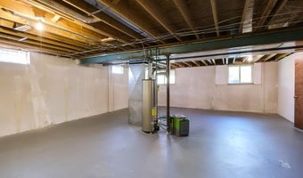 3201 Kilburn Park Cir, Ann Arbor, MI 48105
