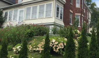 240-242 Vrooman Avenue Unit 2Nd Floor 2Nd Floor, Amsterdam, NY 12010