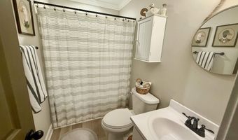 444 Granite Cir, Albertville, AL 35950