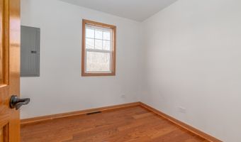 39763 N Rena Ave, Antioch, IL 60002