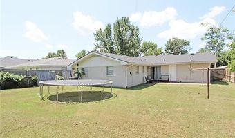 5518 Harvard Dr, Bartlesville, OK 74006
