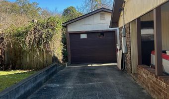 4027 DIX St, Anniston, AL 36201