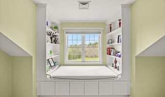 22 Prestwick Rd 22, Bourne, MA 02532