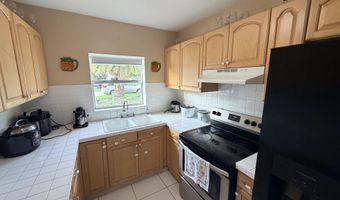 208 NW Avenue H Pl, Belle Glade, FL 33430