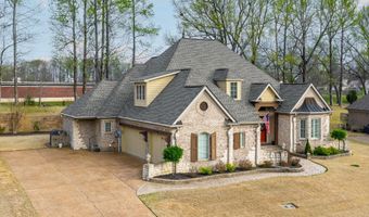 104 LOCHMEADE Dr, Atoka, TN 38004