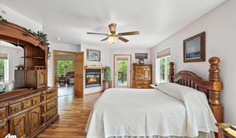 15949 W Heikes Dr, Big Lake, AK 99652