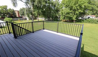 13752 Round Lake Blvd NW, Andover, MN 55304
