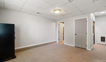 4931 Rose St, Chubbuck, ID 83202