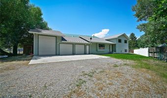 38 A N Woodard Ave, Absarokee, MT 59001