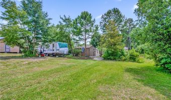 219 E Clinton St, Autryville, NC 28318