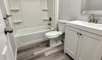 102 B St #2, Fairbanks, AK 99701