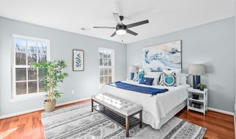 6208 LES DORSON Ln, Alexandria, VA 22315