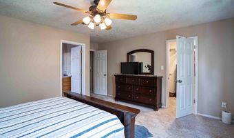 1012 VALLEY VIEW Dr, Bloomfield, NM 87413