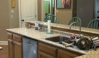 103 Redbud Dr, Batesville, MS 38606
