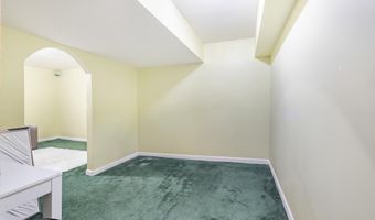 13 SEACROFT Dr, Dover, DE 19904