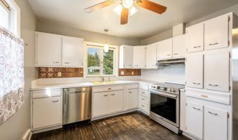 725 N Carrington Ave, Buffalo, WY 82834