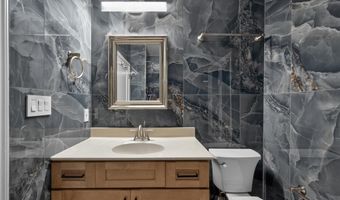 8023 WASHINGTON Ave, Alexandria, VA 22308