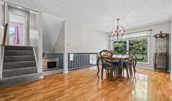 6000 Oakhill Ave NE, Alliance, OH 44601