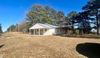 1558 Clisby Rd, West Point, MS 39773
