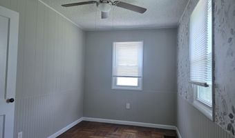 50 PRINCETON Ave, Bellmawr, NJ 08031