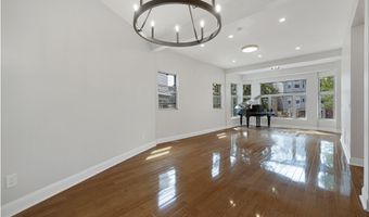 51 W 48TH St, Bayonne, NJ 07202