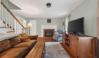 1104 Fallen Oak Dr, Apex, NC 27502
