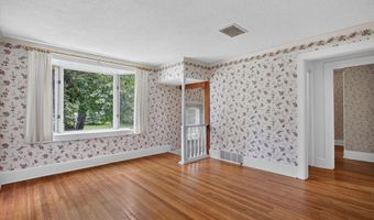 1123 N Clark St, Albion, MI 49224