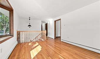 31 Monica Dr, Cumberland, RI 02864