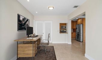 362 Yorktowne Cir, Atlantis, FL 33462