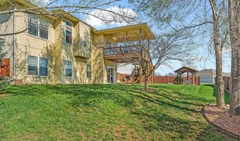 16657 Sandstone Cir, Basehor, KS 66007