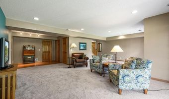 14425 Freesia Way, Apple Valley, MN 55124