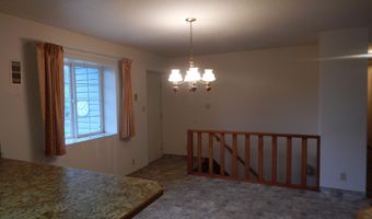 271 Jefferson St, American Falls, ID 83211