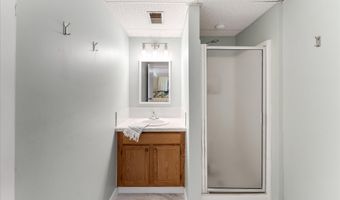486 Edgeworthe Dr SE, Ada, MI 49301