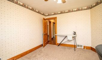 4354 Kingbird Ave, Alton, IA 51003