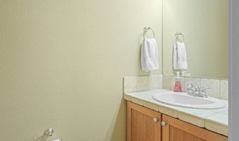 1120 SW 170TH Ave 201, Beaverton, OR 97003