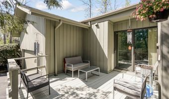613-3 Fairington Oval, Aurora, OH 44202
