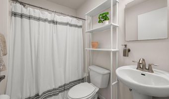 432 E OLIVER St, Baltimore, MD 21202