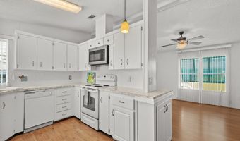 836 Hyacinth Cir, Barefoot Bay, FL 32976