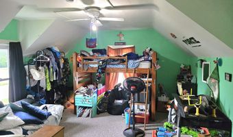 404 Worth St, Ackley, IA 50601