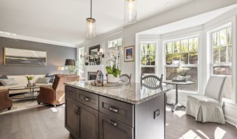 20 Hunting Ridge Ln 20, Bethel, CT 06801