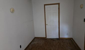 206 Harlem St, Bishopville, SC 29010